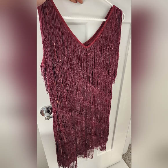 Pretty Guide Dress - Picture 4 of 5